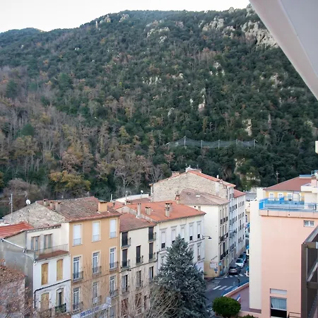Apartment Confortable A Amelie-les-bains, 28 M², Balcon Avec Vue