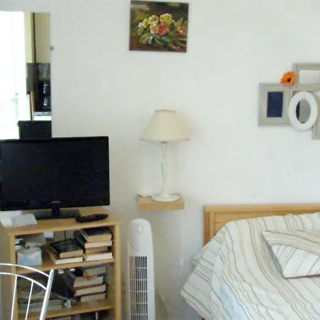 A Les Bains 28m² Balcon Et Parking